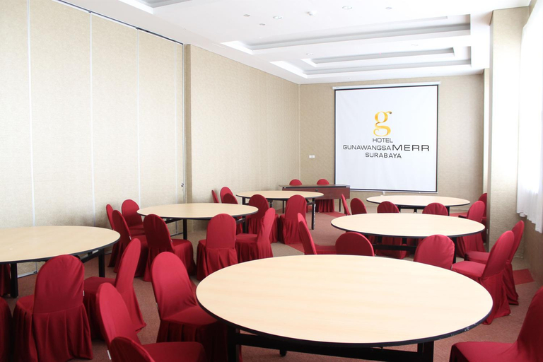 Food & Drinks 5, Hotel Gunawangsa Merr, Surabaya