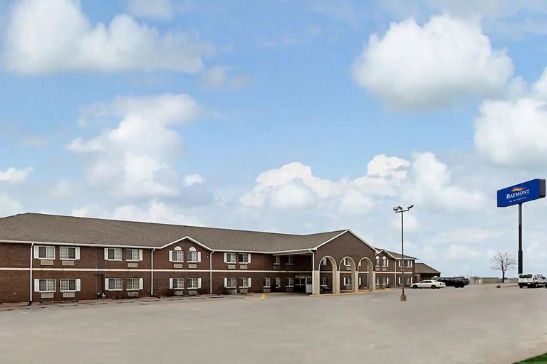 Exterior & Views 2, Baymont by Wyndham Omaha SW, Sarpy