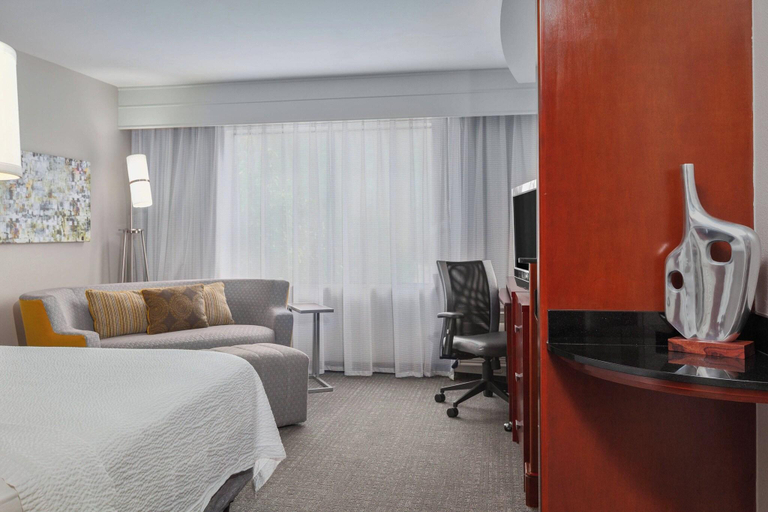 Bedroom 4, Courtyard by Marriott Corpus Christi, Nueces