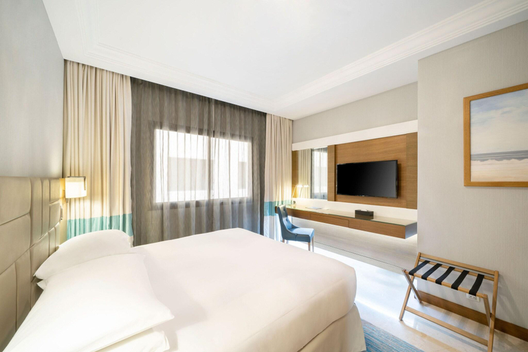 Bedroom 2, Four Points by Sheraton Makkah Al Naseem, Makkah