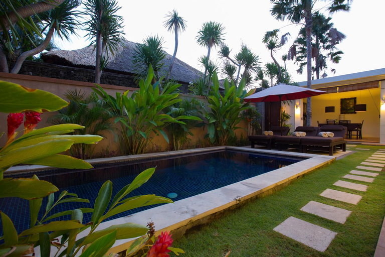 Swimming Pool 14