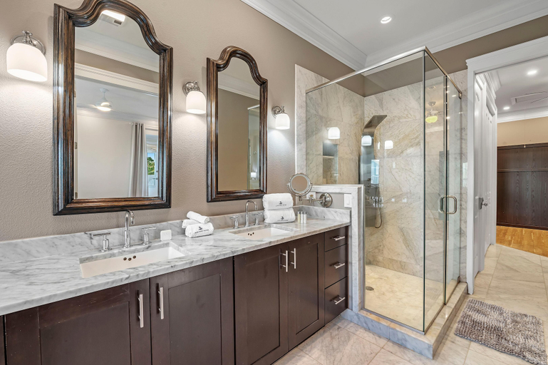 Bathroom 5, Bella Villa Estate, Escambia