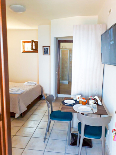 Bedroom 3, Residence Gregory, Messina