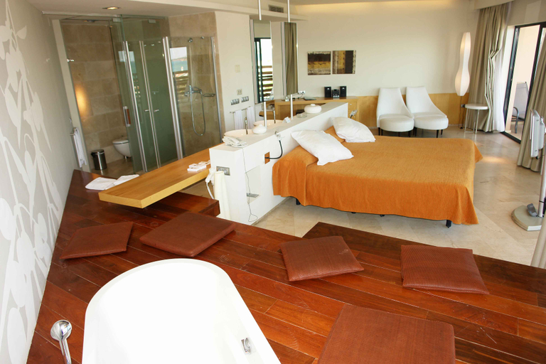 Bedroom 3, Ohtels Les Oliveres, Tarragona