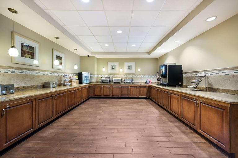 Food & Drinks 5, Country Inn & Suites by Radisson, Virginia Beach (Oceanfront), Virginia Beach
