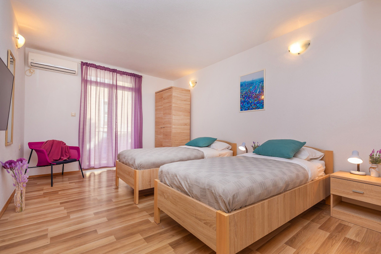 Others 3, BIS Apartments 1 and 2, Dubrovnik