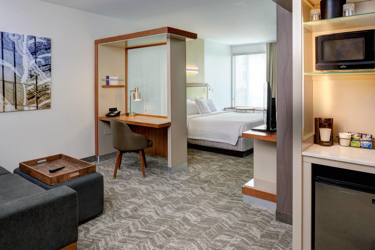 Bedroom 4, Springhill Suites Saginaw, Saginaw
