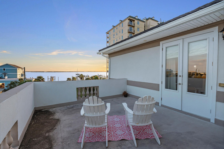 Others 5, Bella Villa Waterfront Suite, Escambia