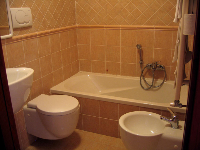 Bathroom 6