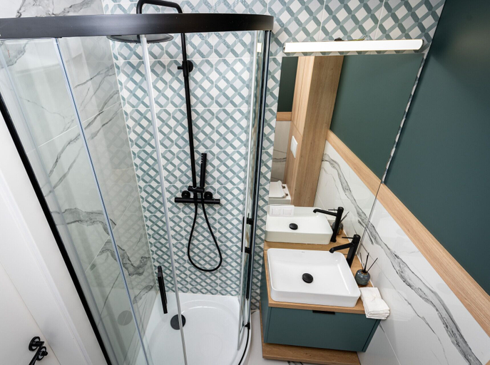 Bathroom 3, Smart Apartments- Old Town Train Station, Kraków City
