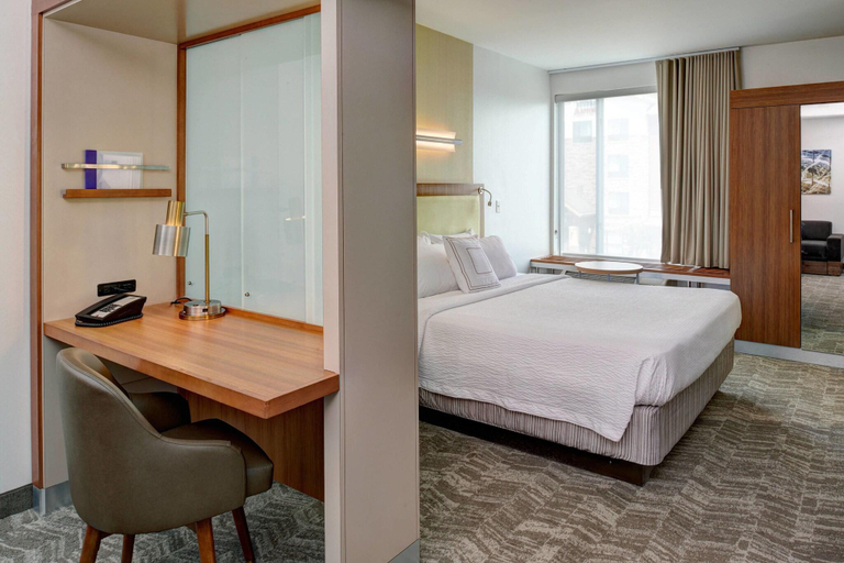 Bedroom 4, Springhill Suites Saginaw, Saginaw