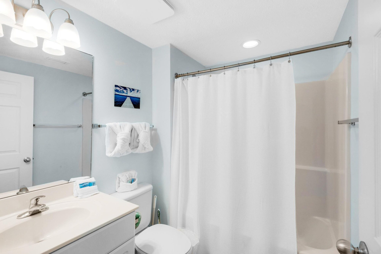 Bathroom 4, Majestic Beach Towers 2-1509, Bay