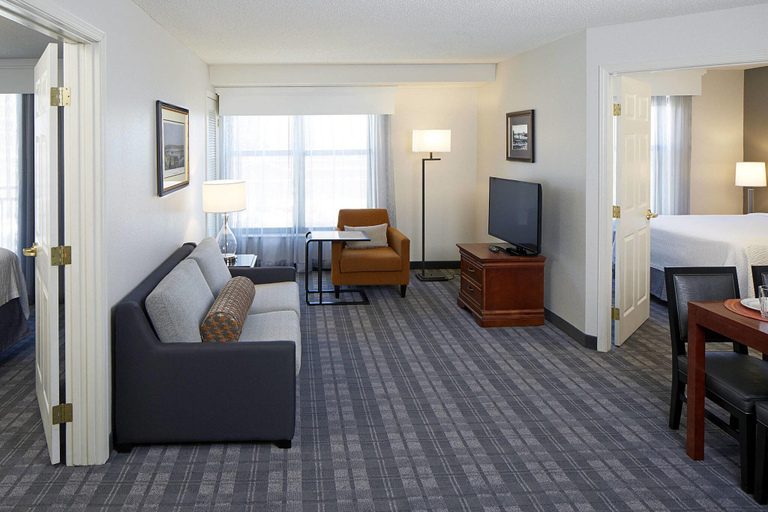 Bedroom 3, Residence Inn Minneapolis Downtown at The Depot, Hennepin