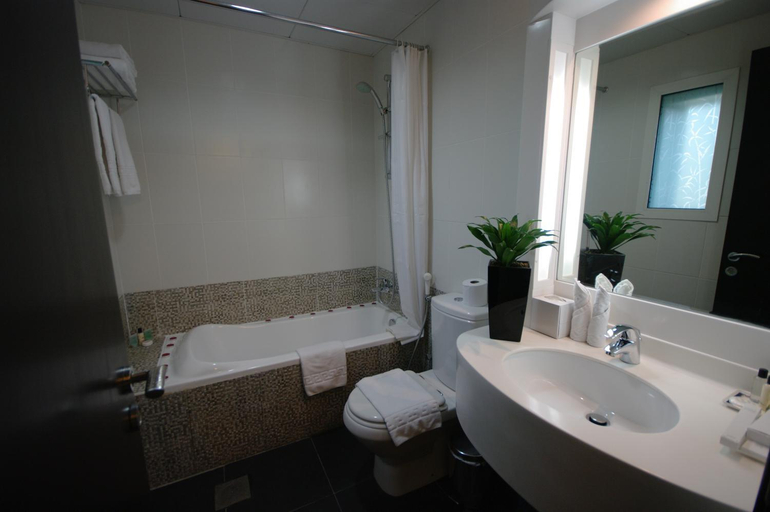 Bathroom 4, Gulf Oasis Hotel Apartments, Dubai