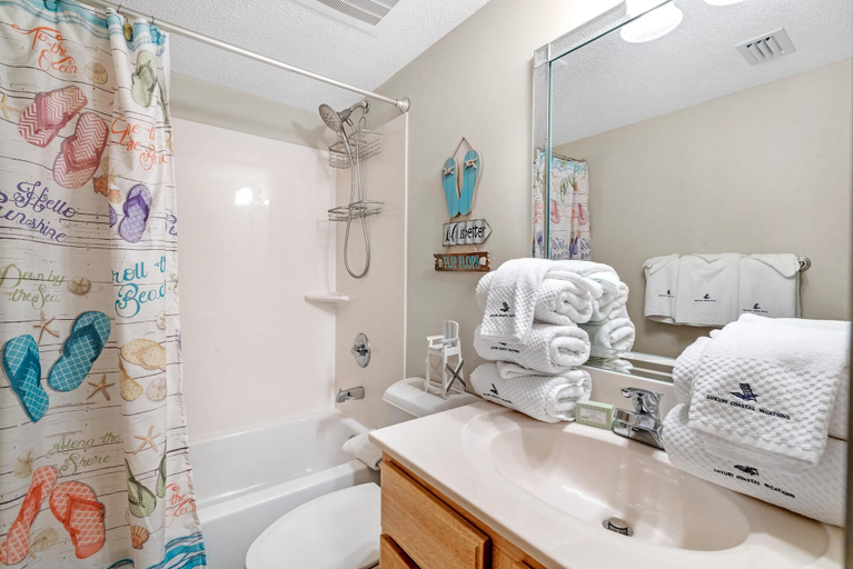 Bathroom 4, Sandy Key 713, Escambia