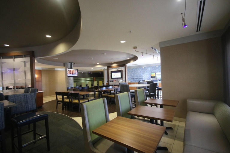 Food & Drinks 5, SpringHill Suites Charleston North/Ashley Phosphat, Charleston