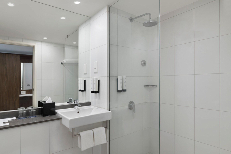 Bathroom 4, Fairfield by Marriott Pune Kharadi, Pune