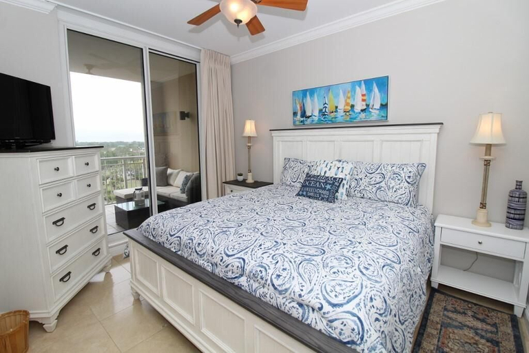 Bedroom 1, Indigo East 605, Escambia