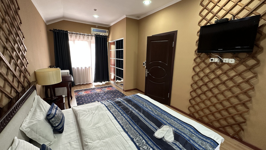 Bedroom 3, Tian-Shan Hotel, Bishkek