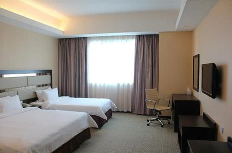 Bedroom 26