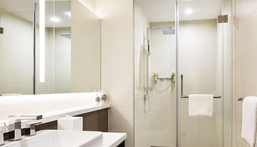 Bathroom 5, Element Suzhou Science and Technology Town, Suzhou