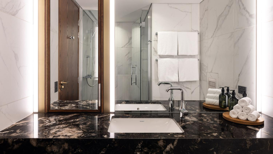 Bathroom 7