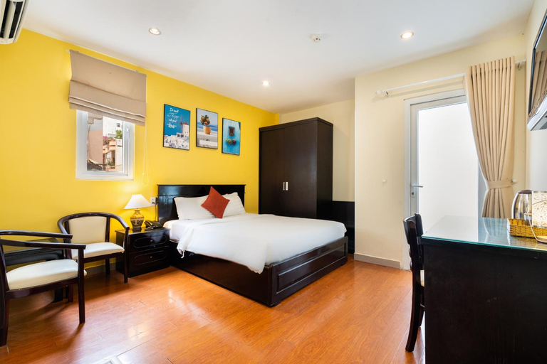 Bedroom 8