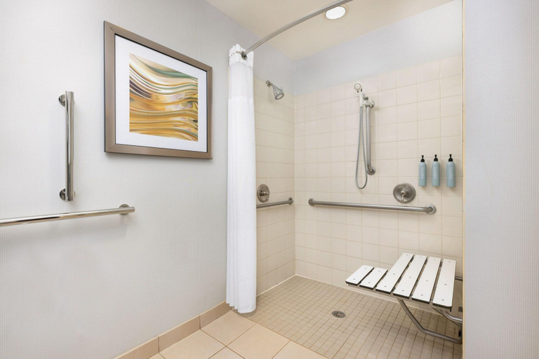 Bathroom 5, Courtyard Potomac Mills Woodbridge, Prince William