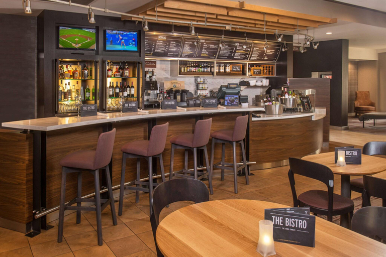 Food & Drinks 5, Sonesta Select Greenbelt College Park, Prince George's