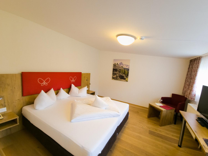 Bedroom 6