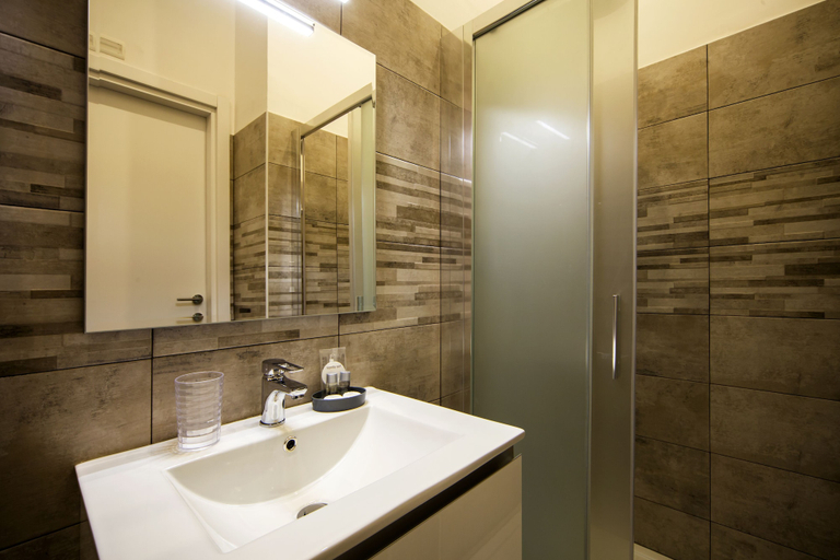 Bathroom 5, Residenza Tupini S.Pietro Suites, Roma