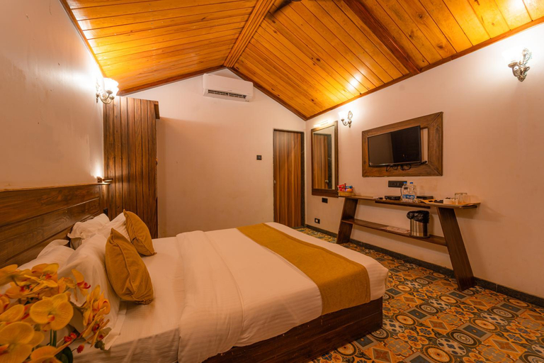 Others 5, Red Button Resort, Satara