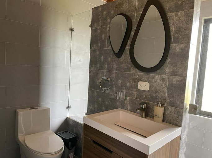 Bathroom 3, Villa Paulina, Guadalupe