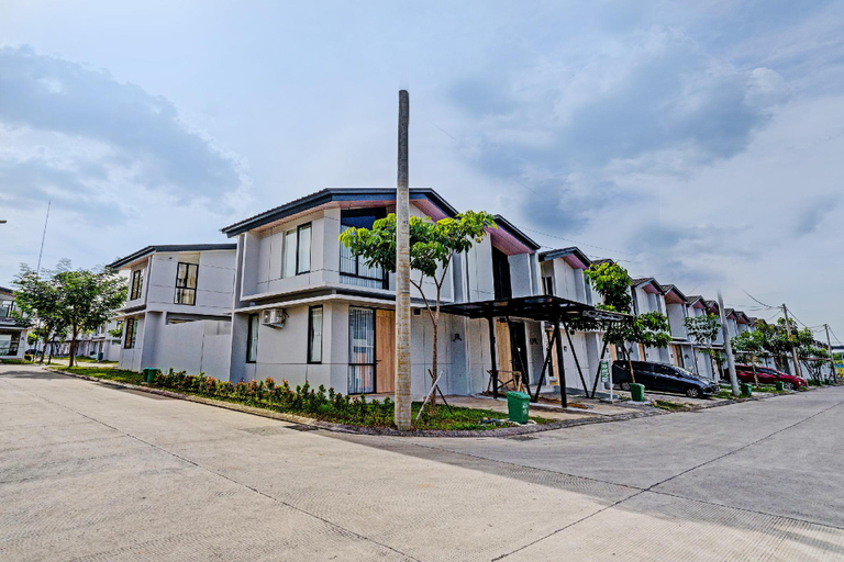 Others 4, OYO Life 92719 Rolling Hills Residence Karawang, Karawang