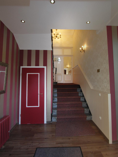 Others 5, Gastehaus Seewarte, Flensburg
