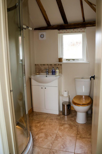 Bathroom 3, Wilderness B&B 3 Self Contained Rooms Nr Sissinghurst, Kent