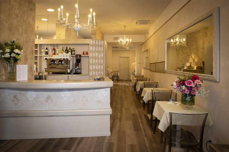 Food & Drinks 3, Hotel Della Rosa, Ancona