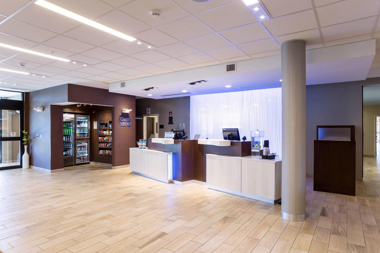 Public Area 3, Fairfield Inn & Suites by Marriott Decorah, Winneshiek