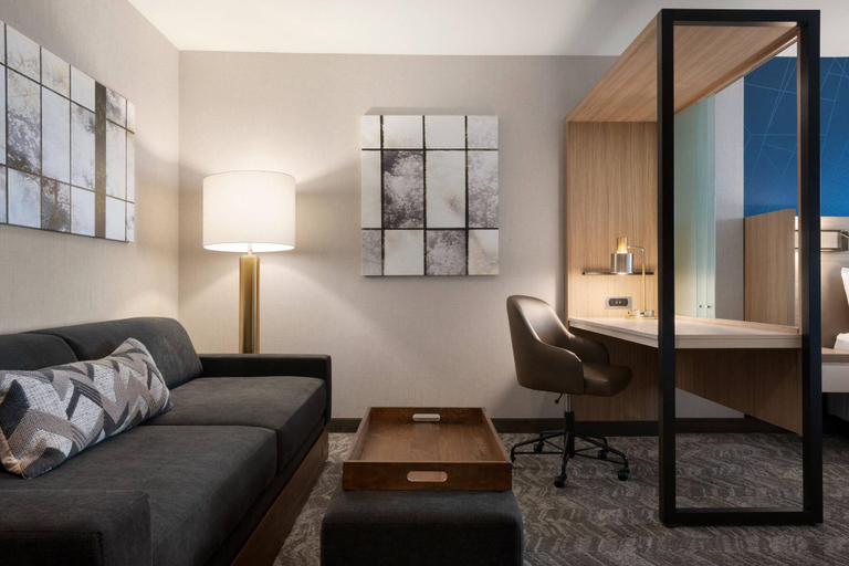 Bedroom 4, Springhill Suites Milwaukee West Wauwatosa, Milwaukee