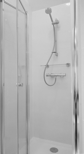 Bathroom 5, River Nene Cottages, Peterborough