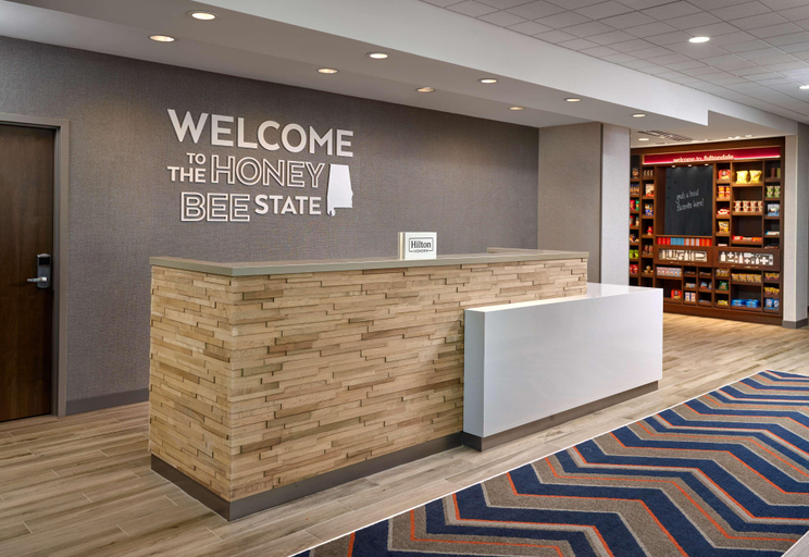 Public Area 3, Hampton Inn & Suites Fultondale Birmingham I 65, AL, Jefferson