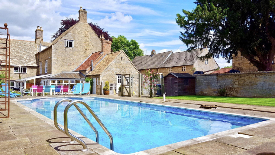 Sport & Beauty 2, River Nene Cottages, Peterborough