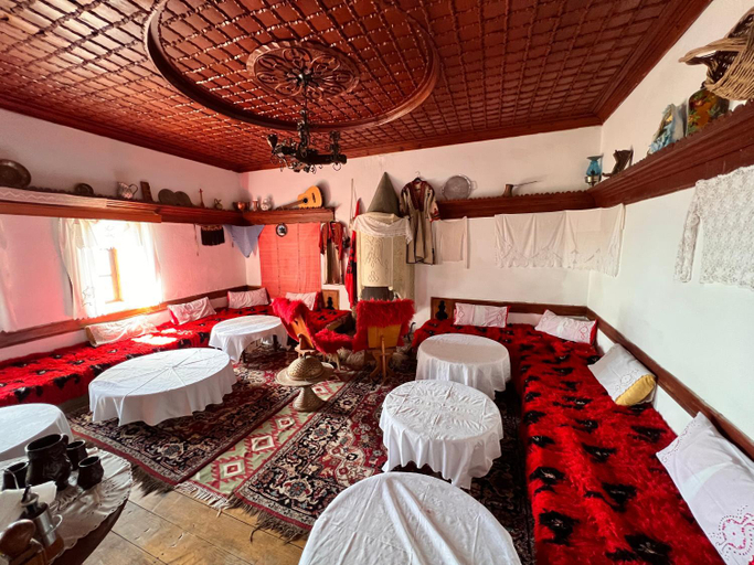 Others 3, Rooms Merlika -Inside the Castle-, Krujës