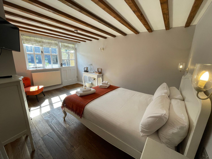 Others 2, The Queen Matilda Country Rooms, Gloucestershire