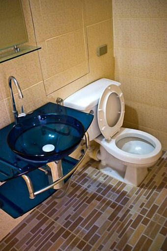 Bathroom 2, Lake View Condominium Superior, Pak Kret