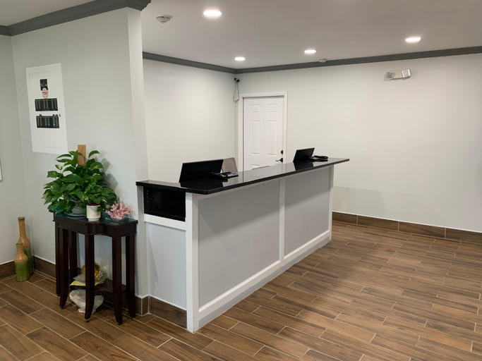 Public Area 2, The Mariner Resort Cape Cod by The Red Collection, Barnstable