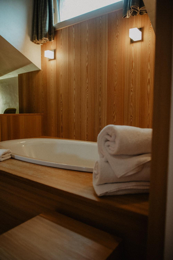 Bedroom 2, Hotel Larice, Sondrio