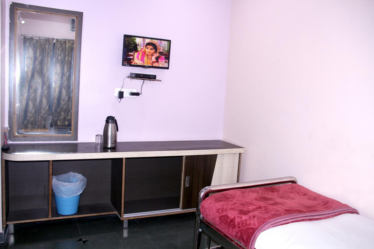 Others 5, HOTEL GUJARAT, Nagpur