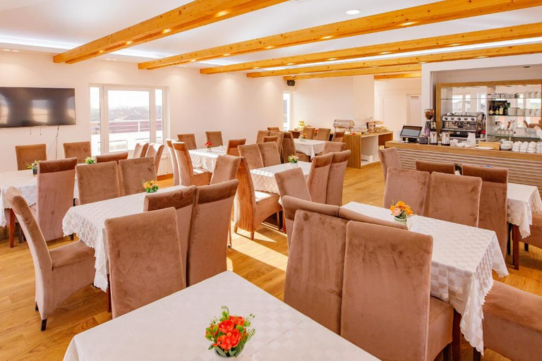 Food & Drinks 5, Air Star Hotel, Belgrade