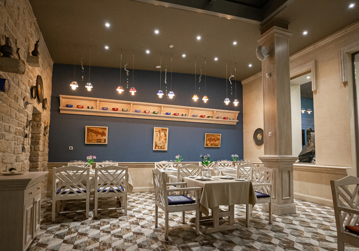 Food & Drinks 5, Art Club, Baku